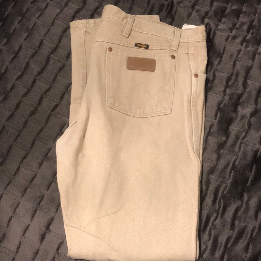 Wrangler Khaki Jeans